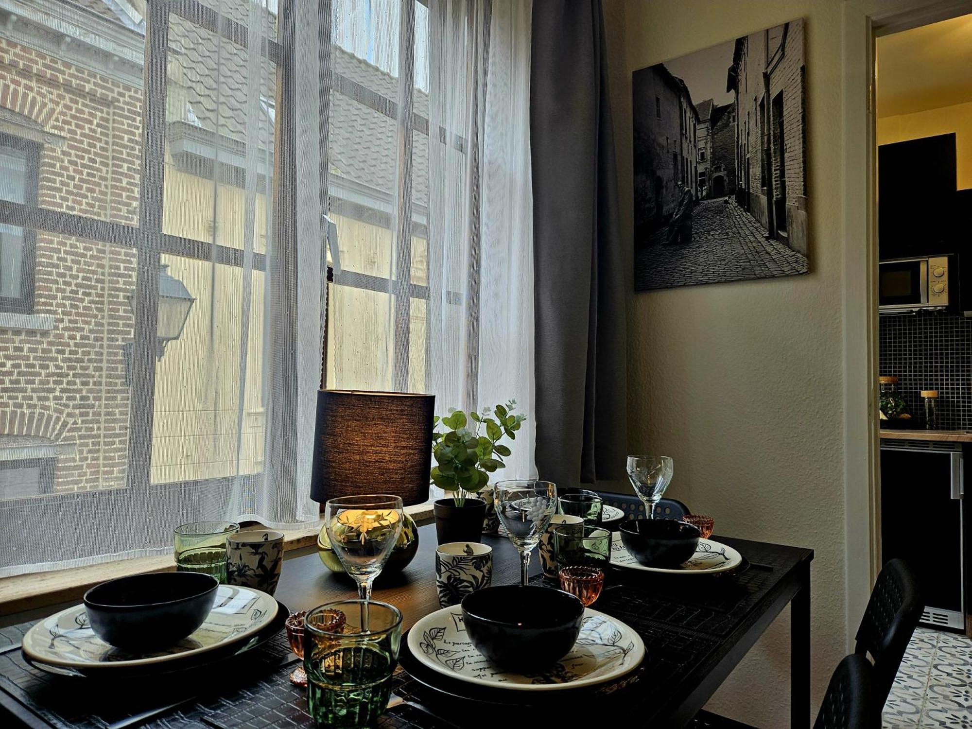 Begijnhof Historica Tongeren Apartamento Exterior foto