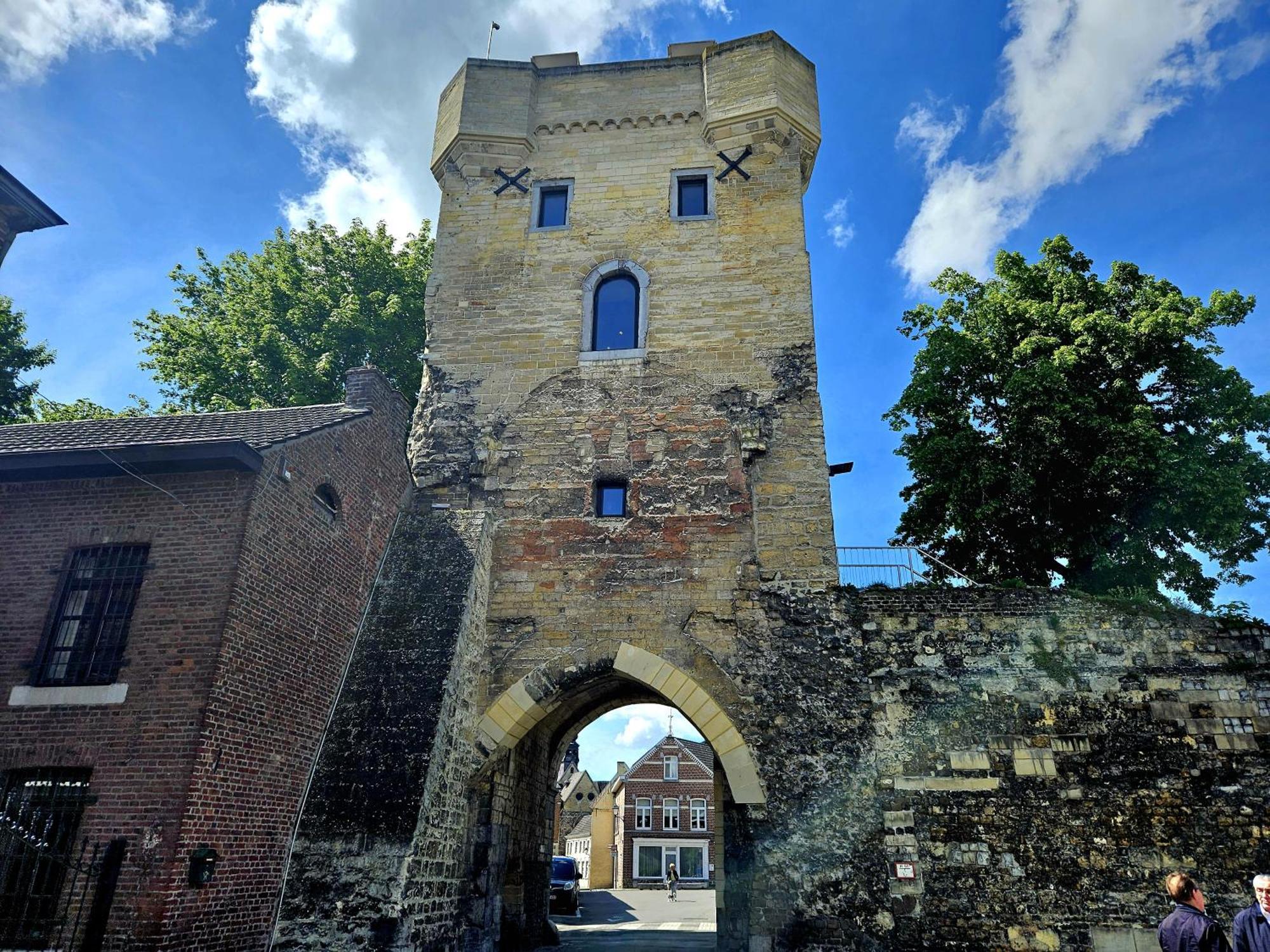 Begijnhof Historica Tongeren Apartamento Exterior foto